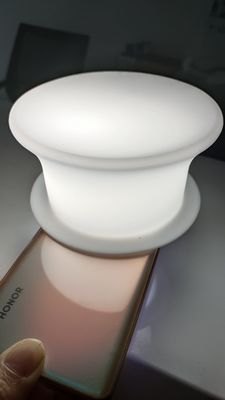 ই এম ল্যাম্প ছায়া কাস্টম সিলিকন অংশ অ বিষাক্ত